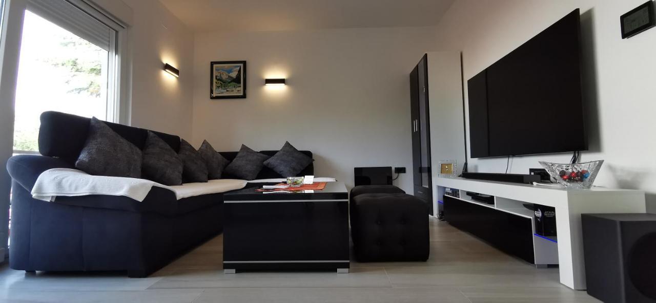 Apartman Perunika Selce Zewnętrze zdjęcie