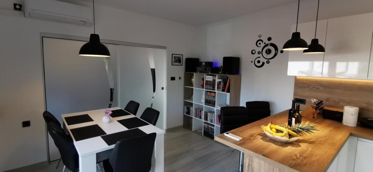 Apartman Perunika Selce Zewnętrze zdjęcie