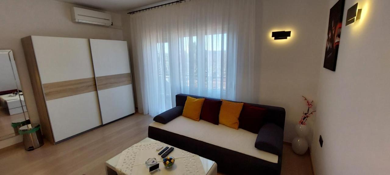 Apartman Perunika Selce Zewnętrze zdjęcie