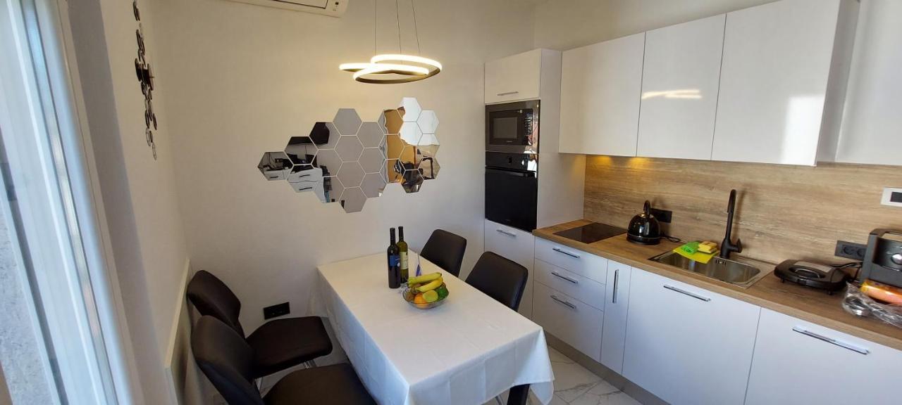Apartman Perunika Selce Zewnętrze zdjęcie
